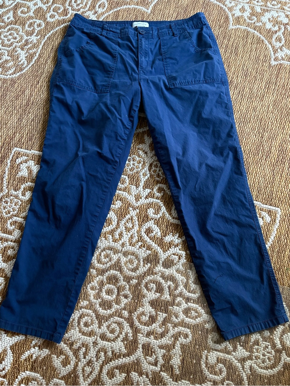Liz Clairborne Classic Straight leg pants navy blue size 10